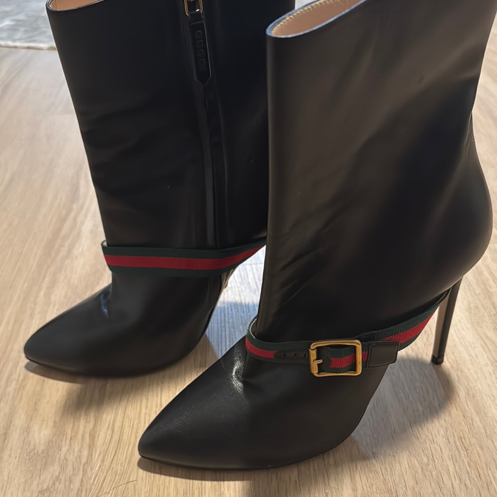 Gucci Black and Red Ankle Boots with Gold Buckle